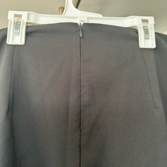 Rumored Black Mini Skirt Side Slit Detail Size Medium - Picture 7 of 7